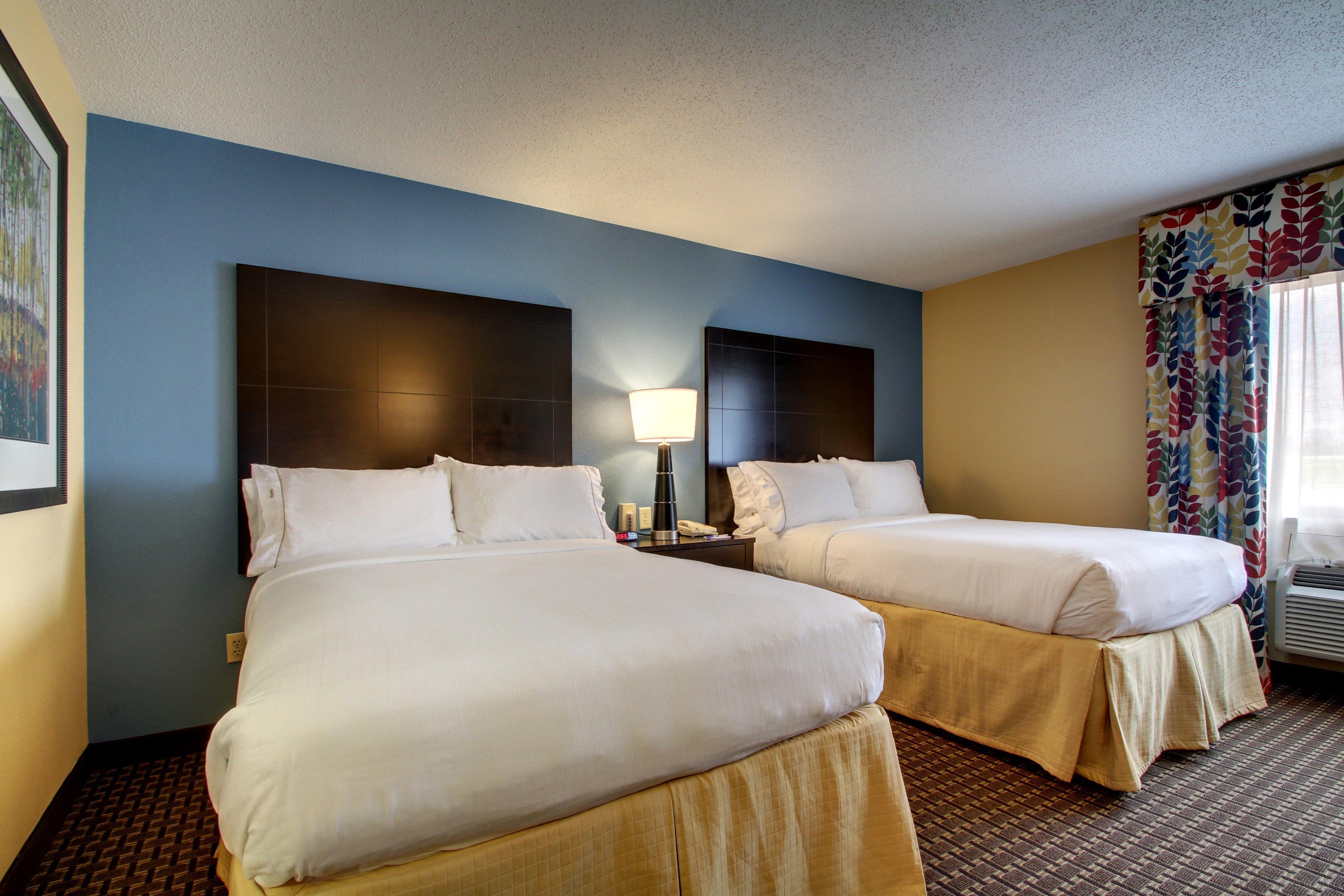 Holiday Inn Express Hotel Fort Campbell-Oak Grove By Ihg Exterior foto